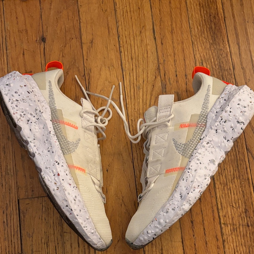 Women Nikes